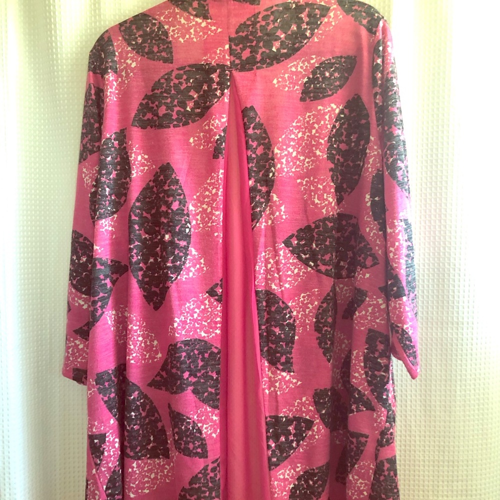 22/24 Pink & Black Over-piece